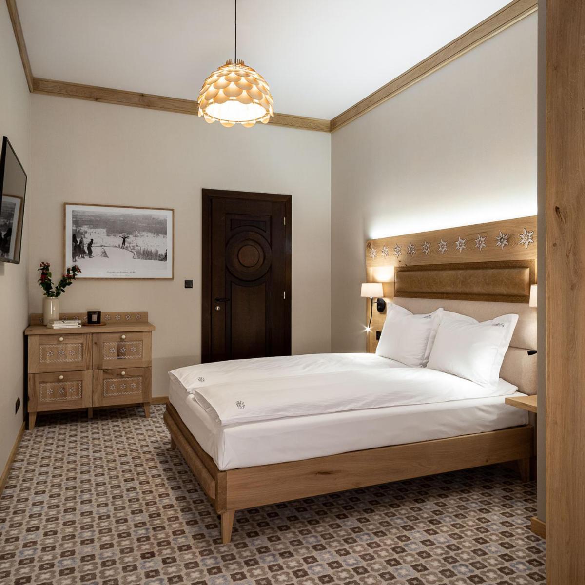 Aparthotel Cristina Закопане Экстерьер фото