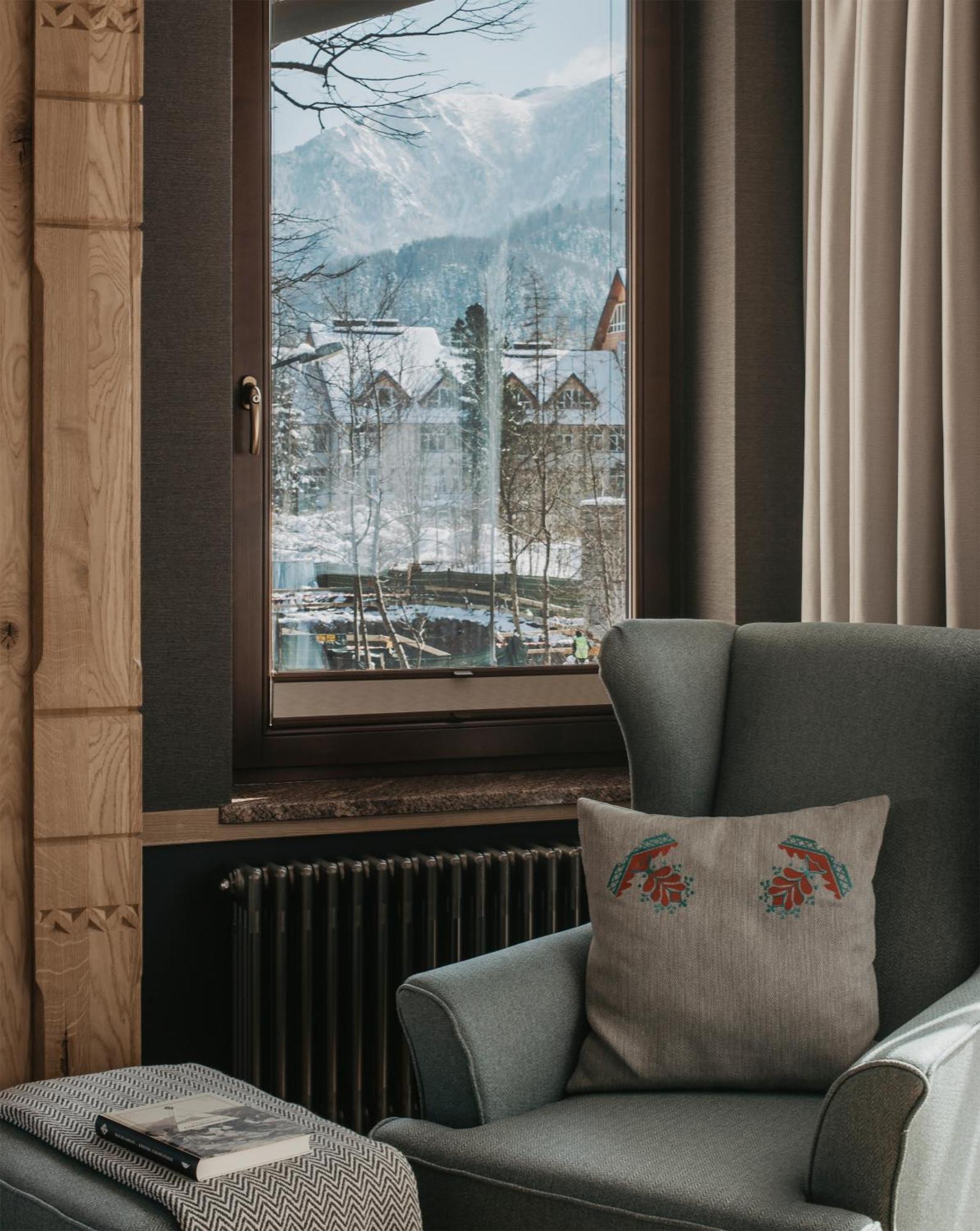 Aparthotel Cristina Закопане Экстерьер фото