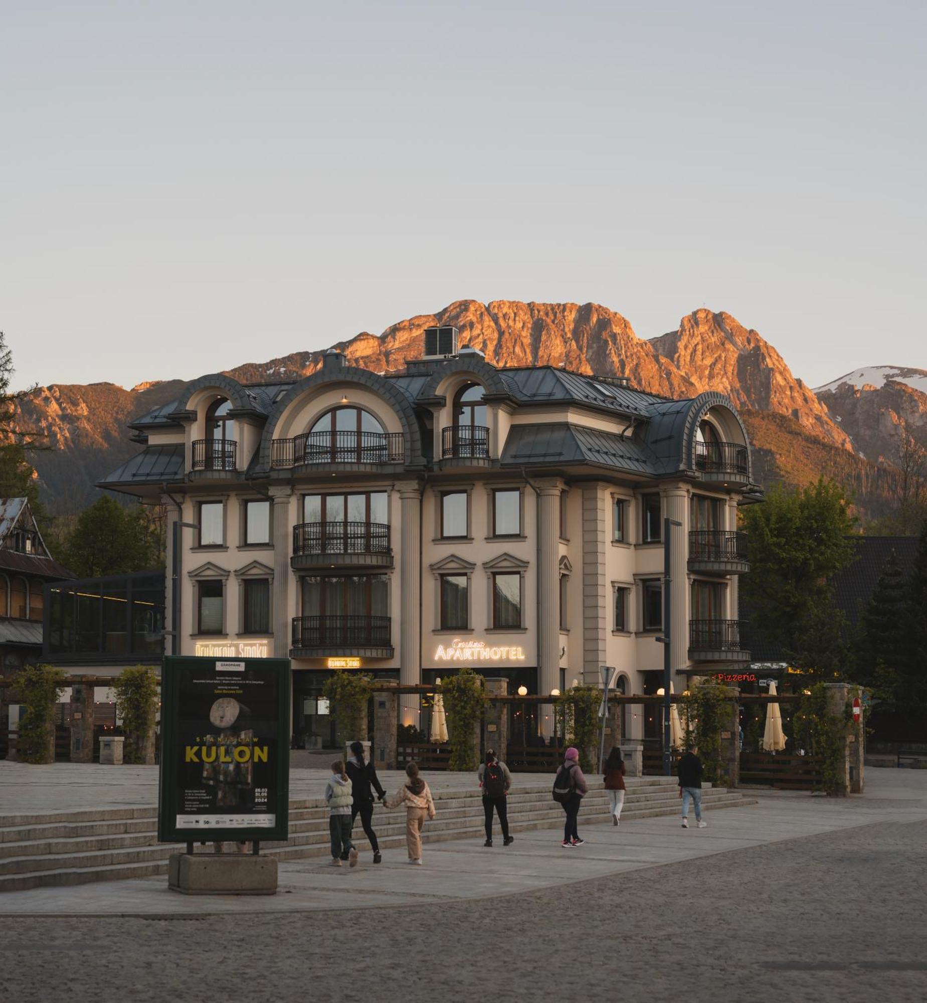 Aparthotel Cristina Закопане Экстерьер фото